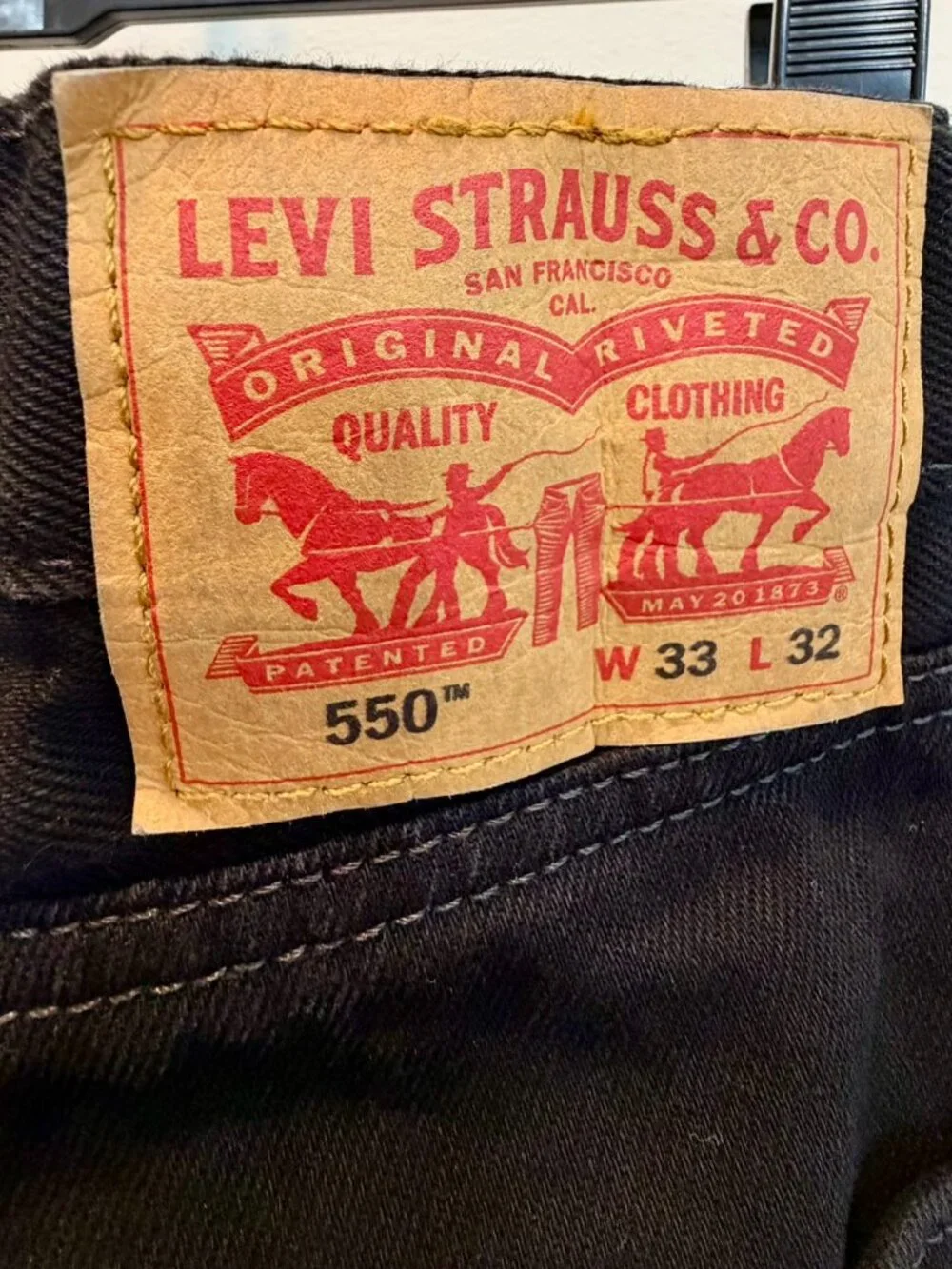 Levi’s 550 Men’s Relaxed Fit Jeans 33×32 • Black Denim • Excellent Condition